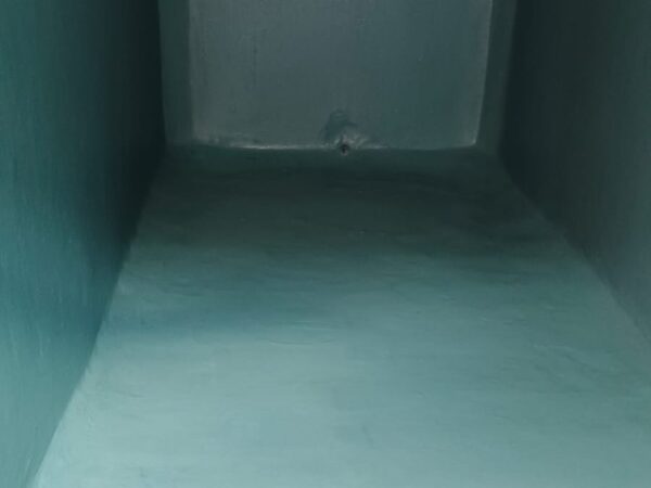 Internal water tank crack repair and sealing