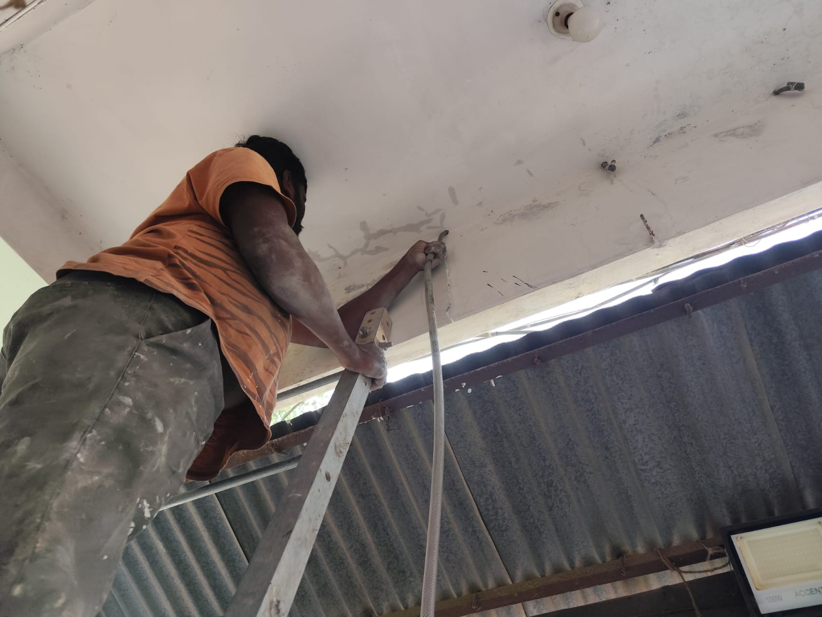 Crack Injection & Grouting for Active Leakage in Hyderabad